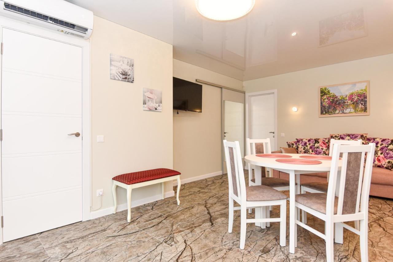Sermiescio Apartamentai パランガ エクステリア 写真